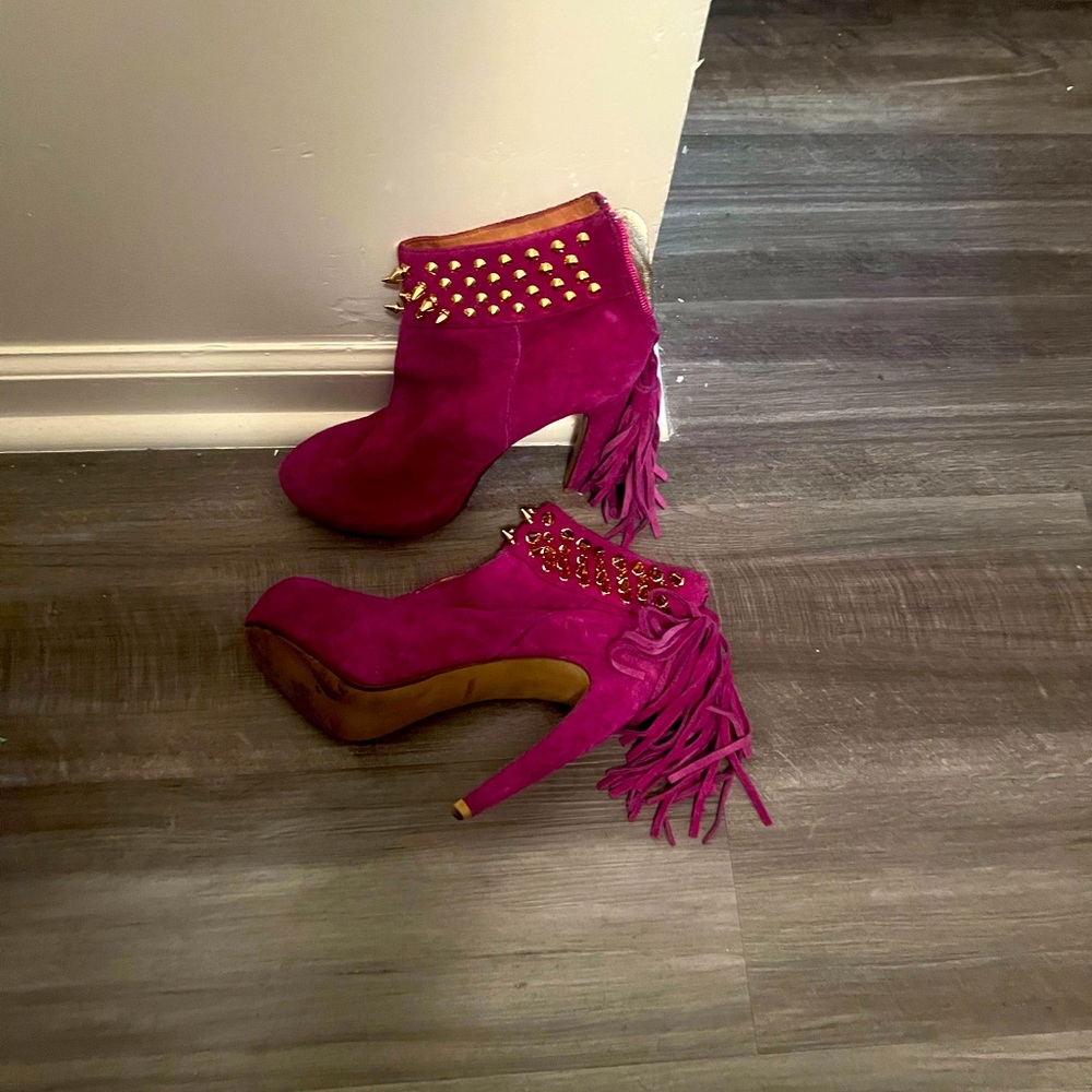 Size 11 Hot pink suede booties heels